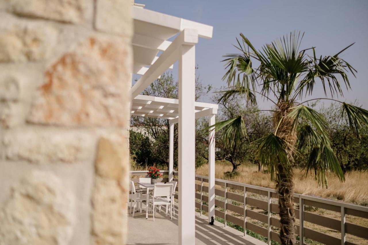 Casale Villa Nikiti  Exteriör bild